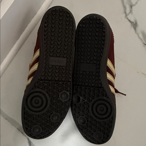 Adidas Men's Brown and Cream Sneakers - Picture 3 of 4